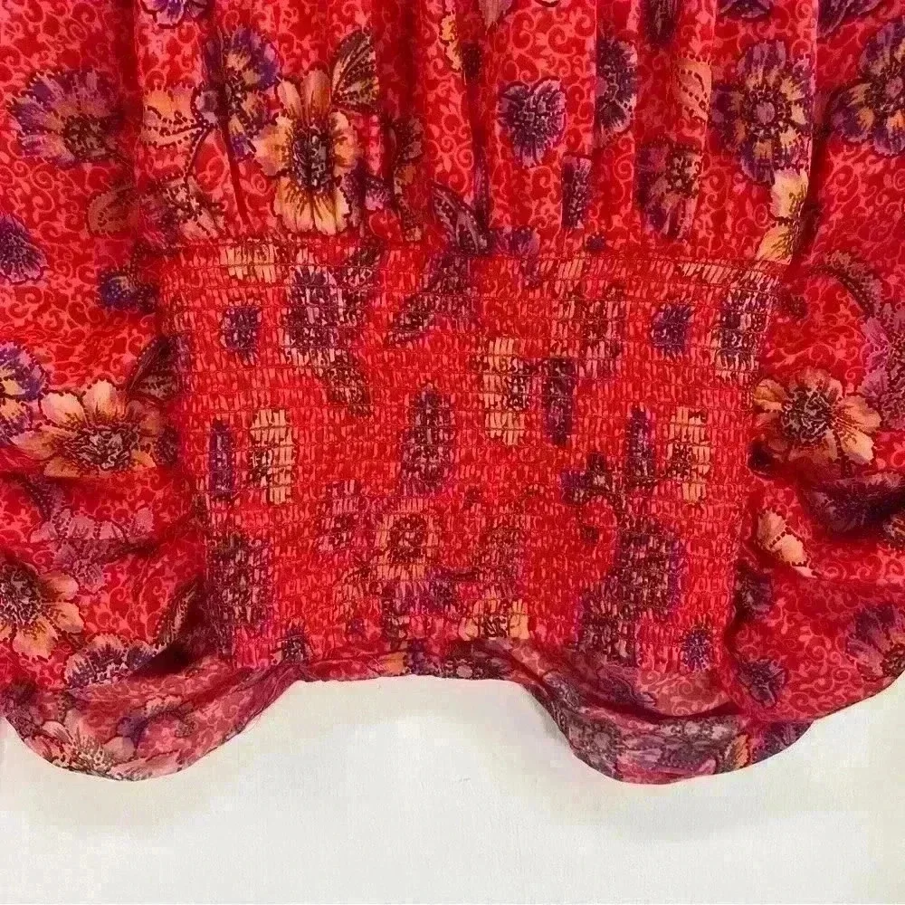 Women’s Free People I Got You Red Printed Top. Size M